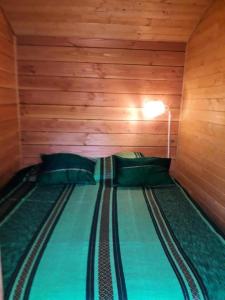 Gîte de France La roulotte - Gîte de France 4 personnes MAE-4651