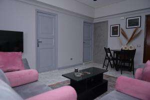 Belle Helen - Bright Independent Apartment