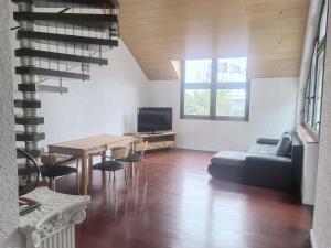 Schöne Maisonette im Villa 12-5 Uni Mainz