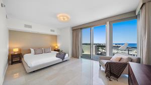 Oceanview Private Penthouse Condo at The Setai -3903