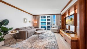 1 Bedroom Private Residence at Carillon Miami Resort -911