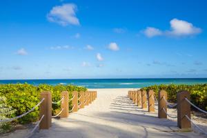 2B Ocean View Private Residence at South Beach - 804