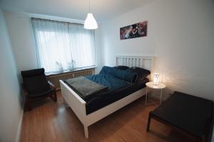 Modern house half - near Hamburg Airport