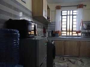 Modern Safari 2 Bedroom Escape with Mt Kenya Views - Nanyuki CBD at MGs Mountain Nest