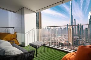 Luxury Stay Burj Views and Direct Dubai Mall Access