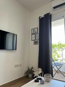 Victoria3 1-Bedroom Condo in a Privileged Location