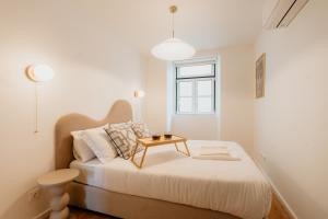 Mary Pink - NO 2C - Elegant Two-Bedroom Apartment