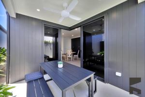 9 Basalt Court, Bargara