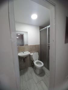 Habitaciones Amobladas VILLA DEL RIO, cerca del Hospital