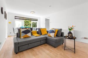 Peaceful Escape In Hertfordshire FREE PARKING 2 Bed 2 Bath