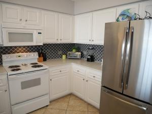 Terrace at Pelican Beach 1503 condo