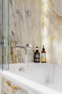 Stone View Residence