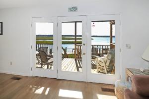 Pony View - Pet friendly, waterfront with boat slip!