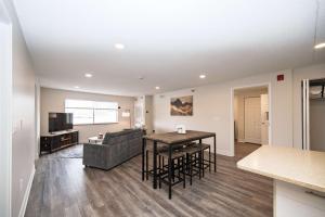 Beautiful 3 bedroom 2 bath Apartment Near Mayo