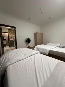 اجنحة الشرق الفندقيه