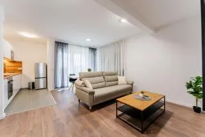 Flex SelfCheckIns 101 - Zagreb - 2 Bedrooms - Parking - Loggia - Odra