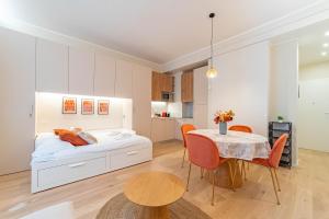 5 from Corso Sempione Elegant studio apartment