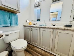 The Tiny Tejas with Pool and Hot Tub