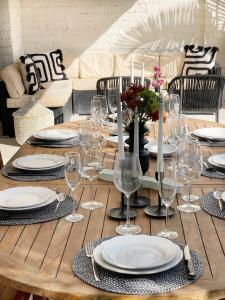 Luxury House Tomanoa - 10pers - 4rooms - Pool - HotJacuzzi - Speed Wifi -waterfall