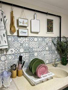 Stylish Triplex with Turkish Bath, Terrace, Central Location