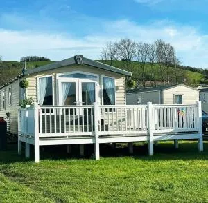Spacious and modern 3 bedroom Doniford Bay Haven Caravan Park Static Caravan - West Quantoxhead