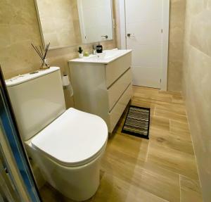 Brand New Apartment in BCN with Cabin for Photos
