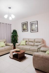 Beautiful Modern Home in Res San Andres