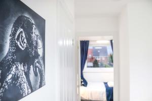 3Bedroom EnSuite SofaBed Sleeps upto 6 Contractors Families Long or Short Stay Free Parking WIFI