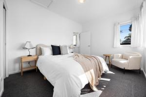 The Oak Grove - Dedicated Workspace, WiFi, Parking