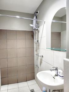 Moldex-Baguio City Suites