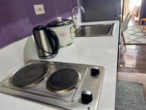 City Bliss Chill Vibes Makati 5338 Netflix Swim Gym Park Superfast Net