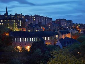 7 Rothesay Terrace, Edinburgh, EH3 7RY, Scotland.