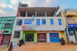 Hotel O H K Residency - Hirisāve