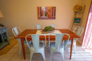 Lovely Townhome Peaceful Surroundings Hiking Hot Tub