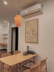 Peaceful apartment chill