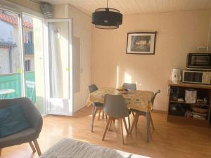 Studio avec balcon et parking à Amélie-les-Bains - FR-1-703-204