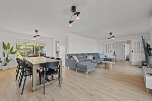 60 Beach Road, Goolwa South