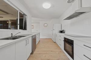 60 Beach Road, Goolwa South