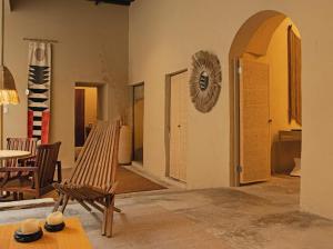 Casa en el Centro a 1 Cuadra del Malecón y el Mar