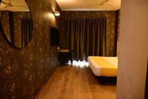 Hayday Stays-Golf Course Road - Gurgaon