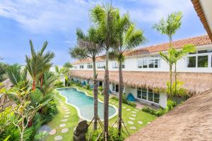 Loft Baan Sea Nok - Private Living Room, Kitchen, AC - Central Bingin