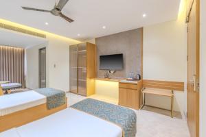 Hotel Sannidhi Emerald