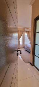 LIVE-INN LUXURY SUITES