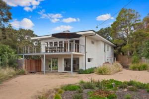 Coastal White House - 4hvězdičkové hotely ve městě Point Lonsdale