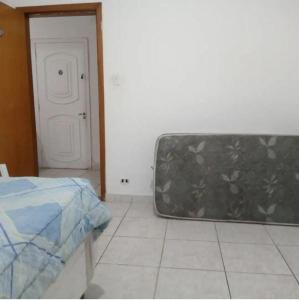 Aluga Apartamento Prédio Frente para o Mar