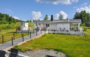 Lovely home in Ringstad
