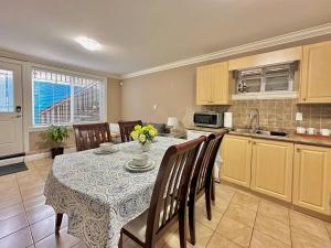Lovely 2BR BSMT Suite w Parking for Pickup