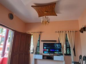 Villa Effy 3 Bedrooms - Entire Villa 1800 sq ft