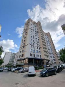 Grande Apartments at Lev Tolstoi