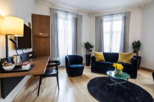 Junior Suite room in Scandic Webers